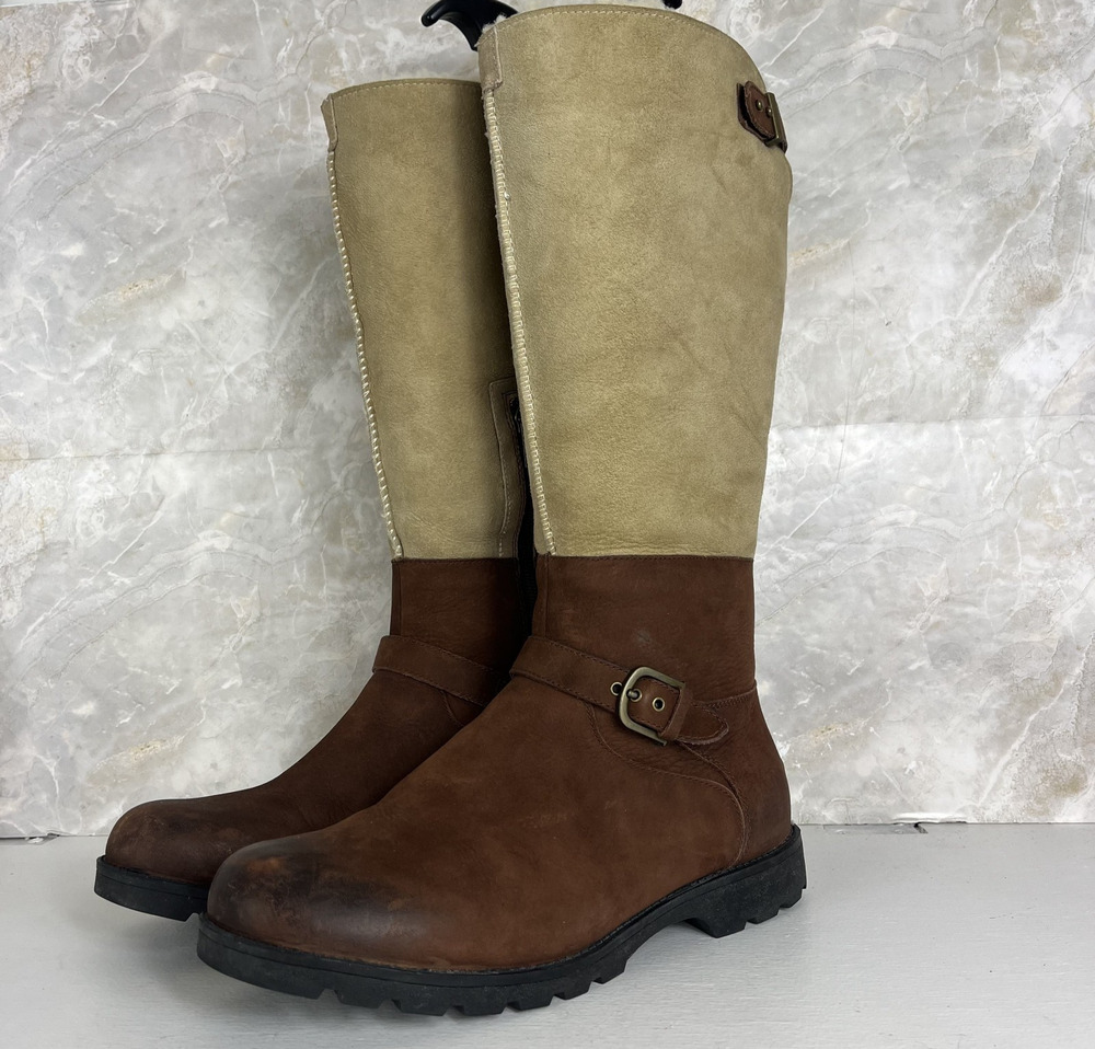 UGG Daleane Tall Boots Womens 9.5 Two-Tone Leather Sheepskin Lined Buckle Detail